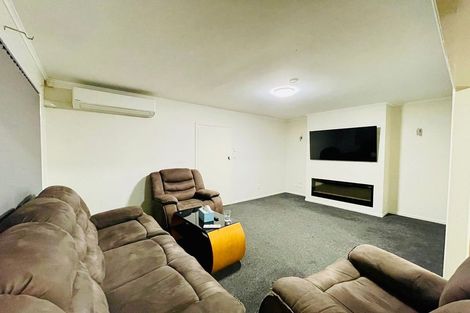 Photo of property in 25 Rosehill Drive, Rosehill, Papakura, 2113