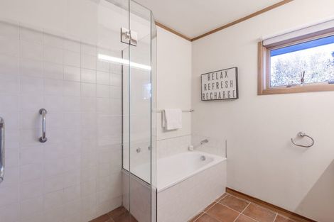 Photo of property in 11 Gaisford Terrace, Waipukurau, 4200