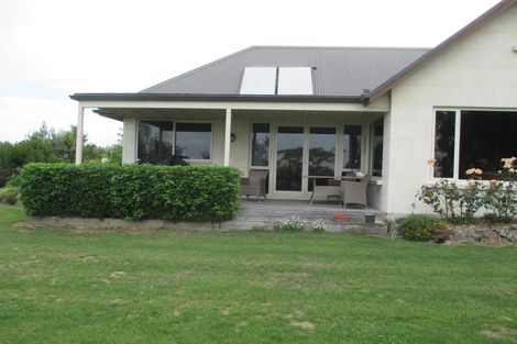 Photo of property in 77 Ribbonwood Road, Geraldine Downs, Geraldine, 7991