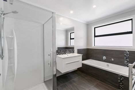 Photo of property in 8c No 2 Road, Te Puke, 3119