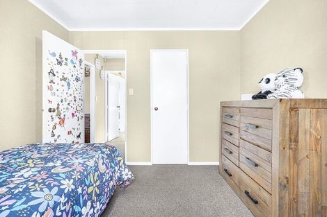 Photo of property in 24 Enfield Street, Nawton, Hamilton, 3200