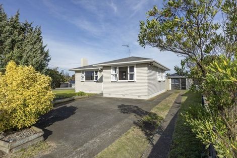 Photo of property in 12 Murch Place, Tawhero, Whanganui, 4500