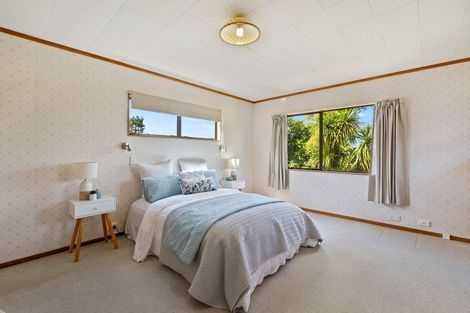 Photo of property in 70 West View Crescent, Onerahi, Whangarei, 0110
