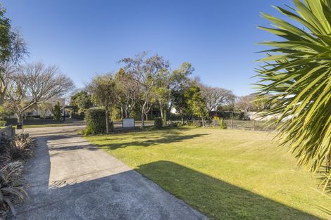 Photo of property in 18 Ake Ake Avenue, Hokowhitu, Palmerston North, 4410