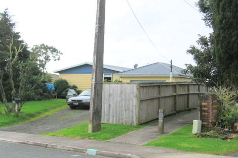 Photo of property in 29 Moffat Road, Red Beach, 0932