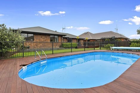 Photo of property in 60 Bramley Drive, Rototuna, Hamilton, 3210