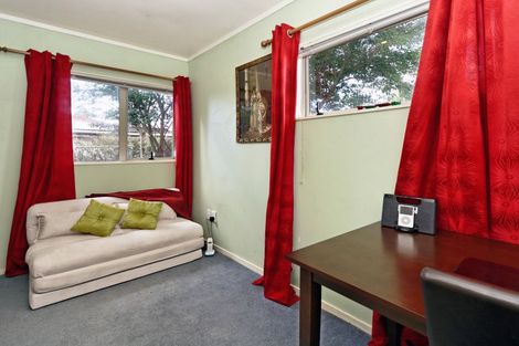 Photo of property in 12b Rosier Road, Glen Eden, Auckland, 0602