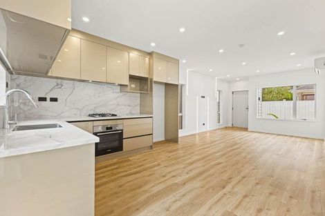 Photo of property in 3/9 Fairview Road, Papatoetoe, Auckland, 2025