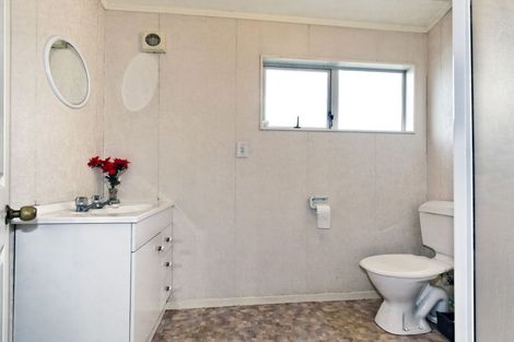 Photo of property in 12b Rosier Road, Glen Eden, Auckland, 0602