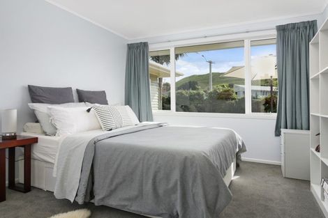 Photo of property in 19 Koru Street, Mangere Bridge, Auckland, 2022