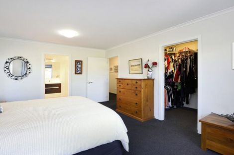 Photo of property in 18 Katania Heights, Brightwater, 7022