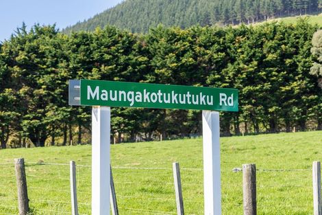 Photo of property in 7 Maungakotukutuku Road, Paraparaumu, 5032