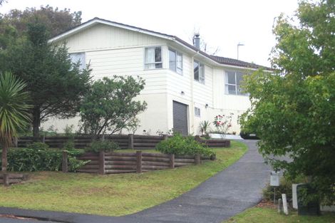 Photo of property in 24 Cheval Drive, Totara Vale, Auckland, 0629