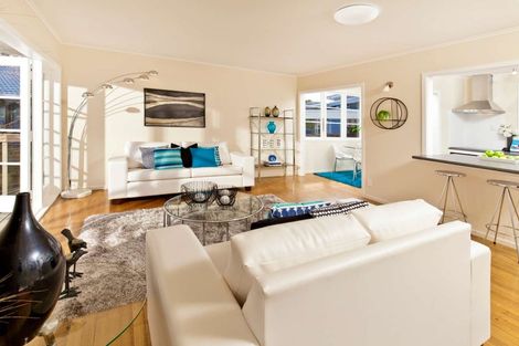Photo of property in 7 Vera Road, Te Atatu South, Auckland, 0610