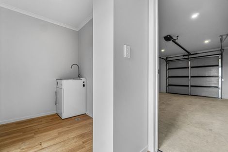 Photo of property in 27 Kakariki Lane, Rototuna North, 3210