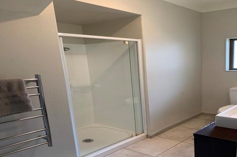 Photo of property in 6 Port Lane, Whitby, Porirua, 5024