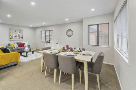 Photo of property in 53 Tarapiroe Avenue, Takanini, 2112