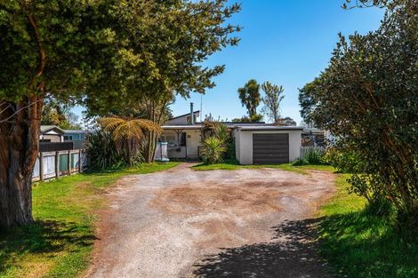 Photo of property in 35 Taupo View Road, Taupo, 3330