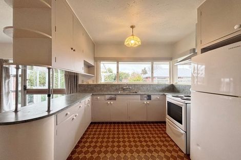 Photo of property in 8 Fatima Street, Redwood, Christchurch, 8051