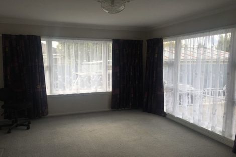 Photo of property in 4 Dunstan Crescent, Hornby, Christchurch, 8042
