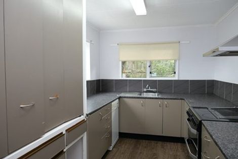 Photo of property in 110 Arawhata Road, Paraparaumu, 5032