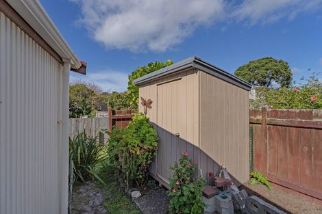 Photo of property in 4 Courtney Place, Pauanui, Hikuai, 3579
