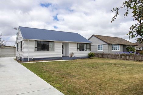 Photo of property in 19 Avro Crescent, Hornby, Christchurch, 8042