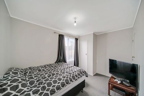 Photo of property in 73 Calthorp Close, Favona, Auckland, 2024