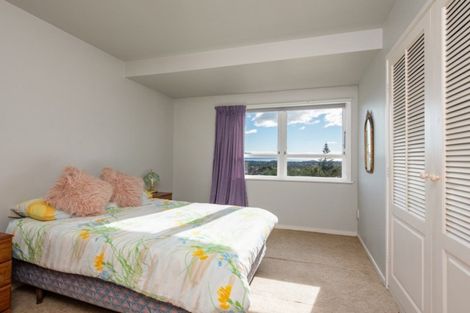 Photo of property in 43 Kotare Street, Waikanae, 5036