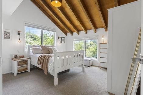 Photo of property in 9a Mirage Place, Beach Haven, Auckland, 0626