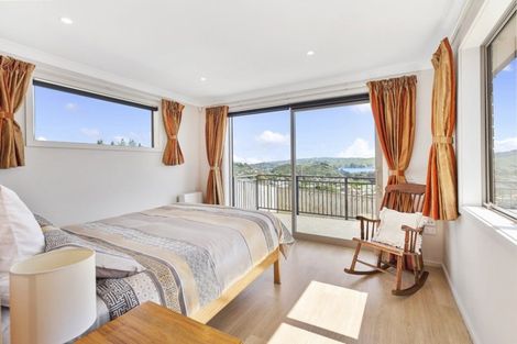 Photo of property in 12 Pacific View, Whitby, Porirua, 5024