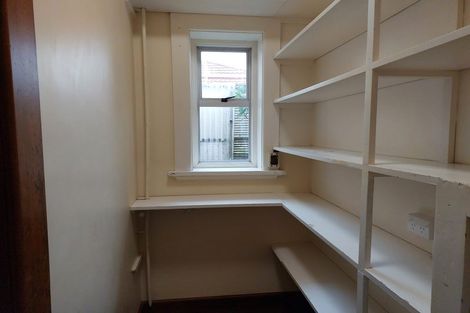 Photo of property in 49 Tanera Crescent, Brooklyn, Wellington, 6021