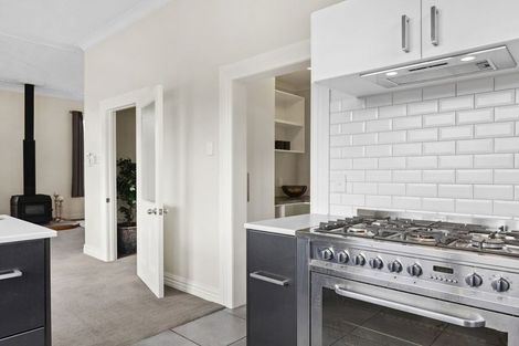 Photo of property in 136 Taieri Road, Kaikorai, Dunedin, 9010