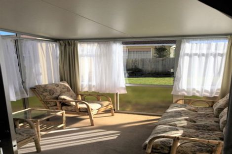 Photo of property in 9 Newcastle Road, Dinsdale, Hamilton, 3204