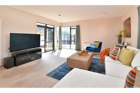 Photo of property in 6b Moenui Avenue, Orewa, 0931