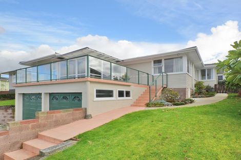 Photo of property in 12 Ogle Crescent, Te Kamo, Whangarei, 0112