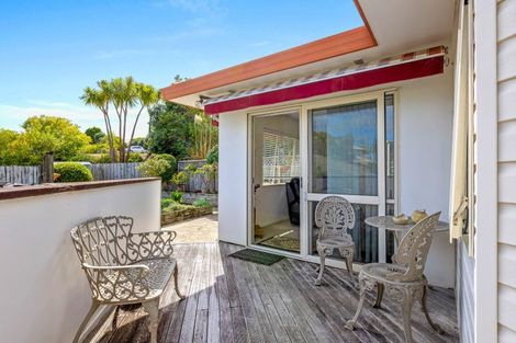 Photo of property in 12 Palmgreen Court, Stanmore Bay, Whangaparaoa, 0932