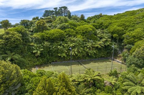Photo of property in 198-200 Maungakotukutuku Road, Paraparaumu, 5032