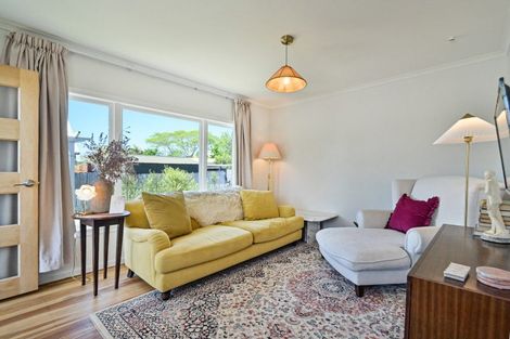 Photo of property in 1/204a Park Road South, Akina, Hastings, 4122