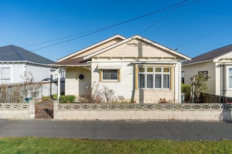 Photo of property in 14 Alma Street, Saint Kilda, Dunedin, 9012