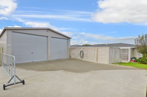 Photo of property in 12 Ogle Crescent, Te Kamo, Whangarei, 0112