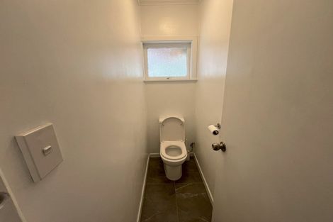 Photo of property in 32a Kirkbride Road, Mangere Bridge, Auckland, 2022