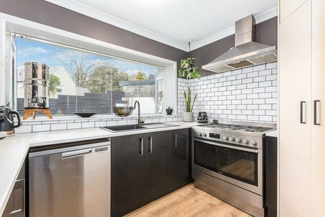 Photo of property in 39 Whitemans Road, Silverstream, Upper Hutt, 5019