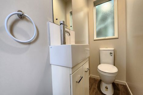 Photo of property in 16u6 Black Rock Road, Newlands, Wellington, 6037