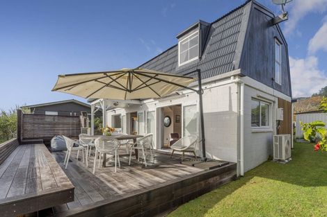 Photo of property in 33 Jubilee Drive, Pauanui, Hikuai, 3579