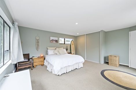 Photo of property in 1 Beach Crescent, Waikuku Beach, 7473