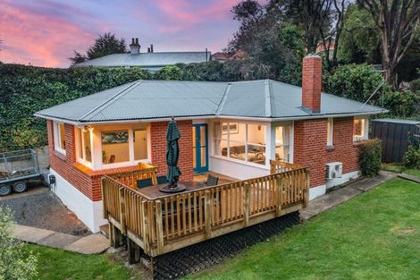 Photo of property in 5 Crosby Street, Mornington, Dunedin, 9011