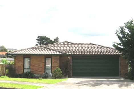 Photo of property in 16 Jubaea Place, Henderson, Auckland, 0610