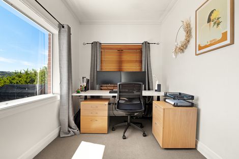 Photo of property in 17 Agnes Street, Kenmure, Dunedin, 9011