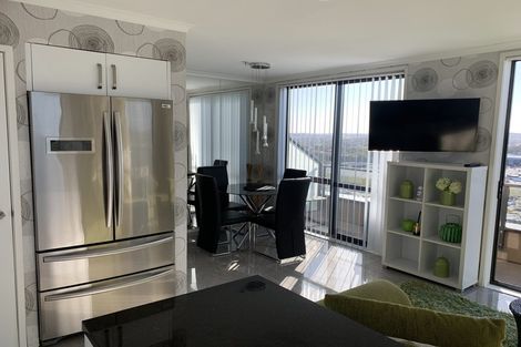 Photo of property in 16i/18 Ronwood Avenue, Manukau, Auckland, 2104